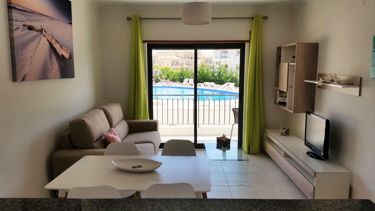 Vista Das Ondas Olhos De Agua Albufeira Esterno foto