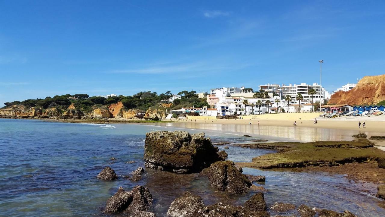 Vista Das Ondas Olhos De Agua Albufeira Esterno foto