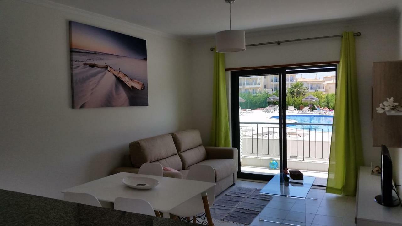 Vista Das Ondas Olhos De Agua Albufeira Esterno foto